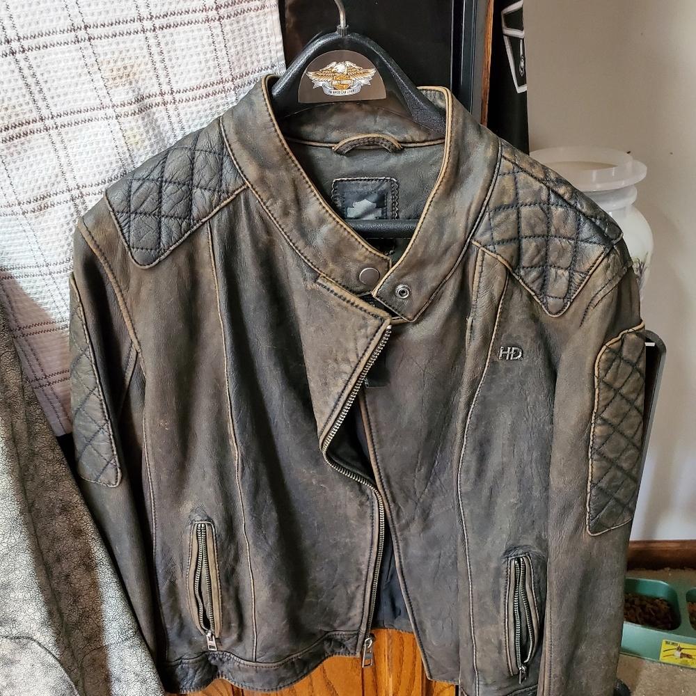 Ladies leather Harley Davidson jacket
